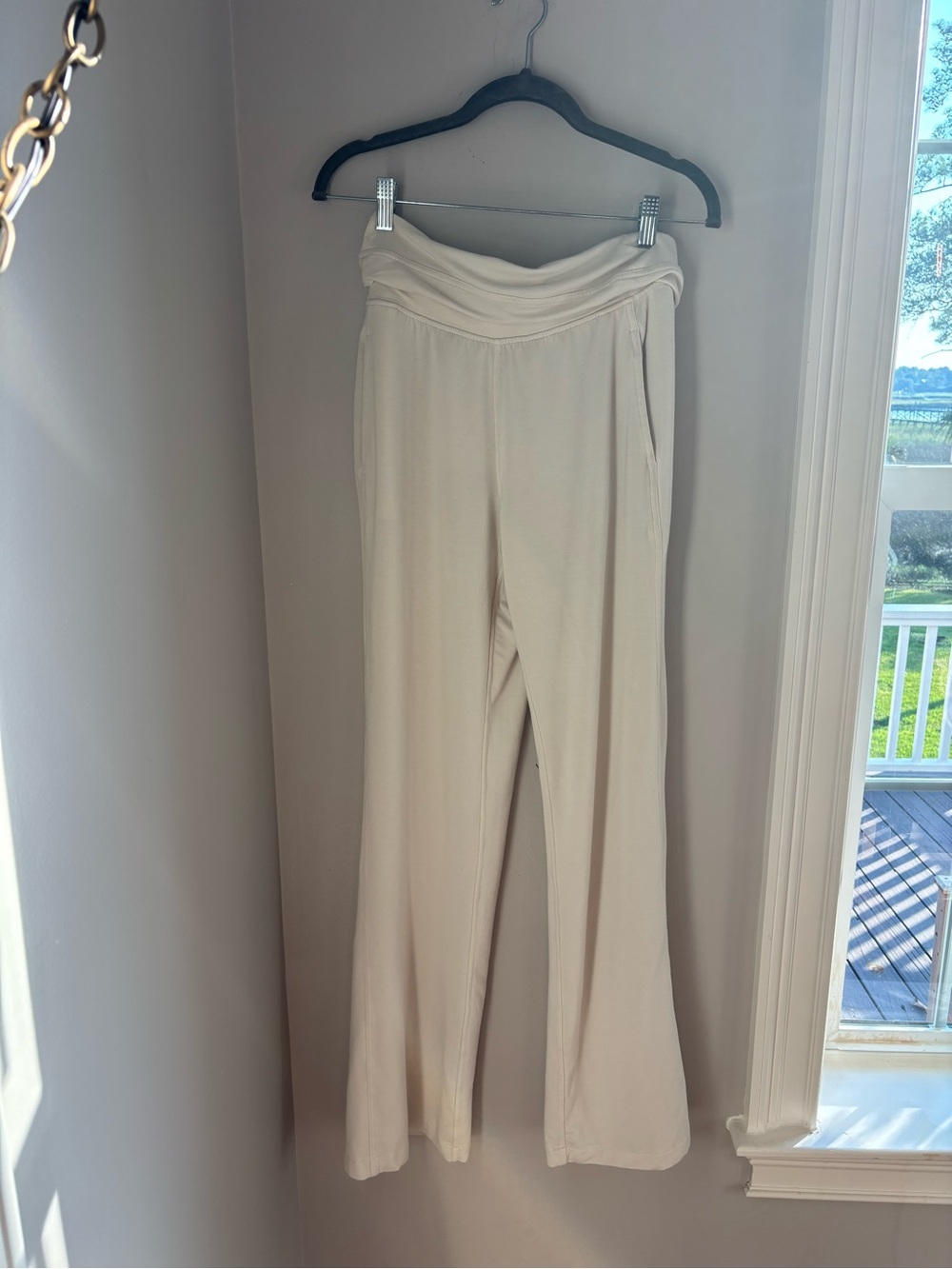 lululemon athletica Cream Wide-Leg Pull-On Pants